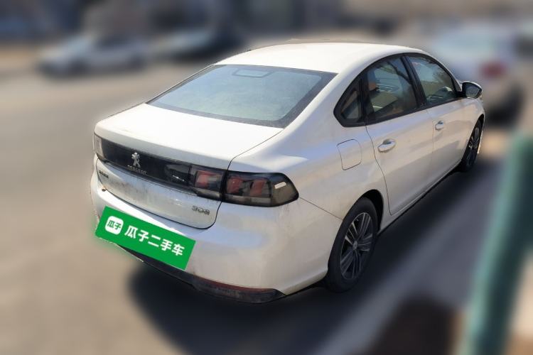 Used Peugeot 308 2016 1.6L Manual Fashion Edition
