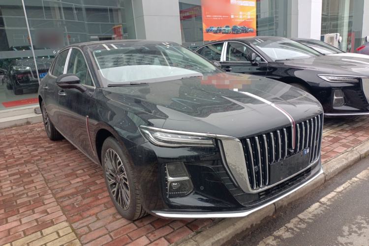 Used Hongqi H5 2025 2.0T Automatic Flag Edition – 500 000 Units Commemorative Version
