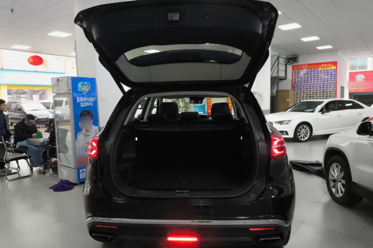 Used Hongqi HS5 2022 Revised Version 2.0T Smart Connect Flagship Edition
