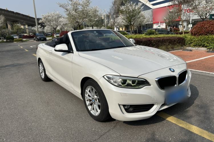 Used BMW 2 Series 2015 218i Convertible Coupe Exterior 2