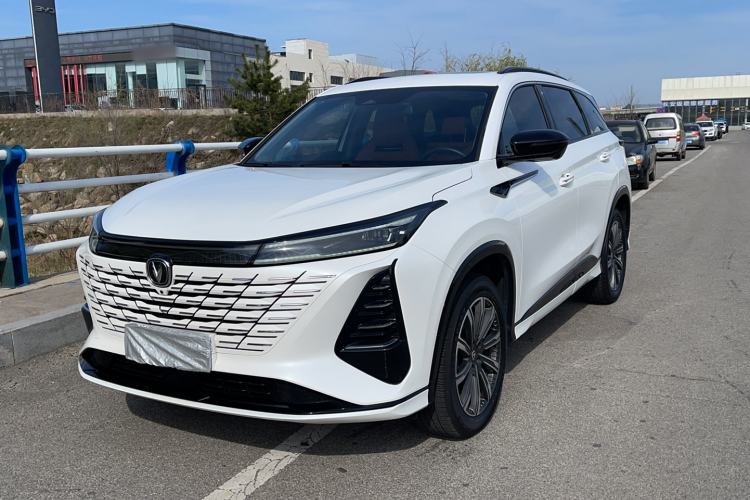 Used CHANGAN CS75 PLUS 2024 3rd Generation Champion Edition 2.0T Intelligent Drive Performance Model