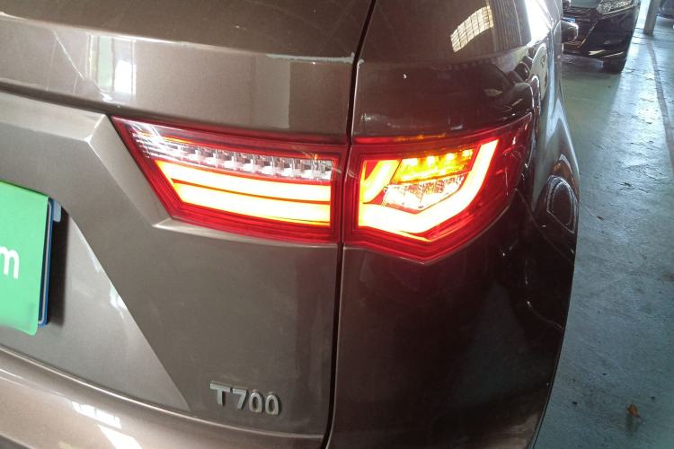 Used Zotye T700 2017 1.8T Dual-Clutch Prestige Model