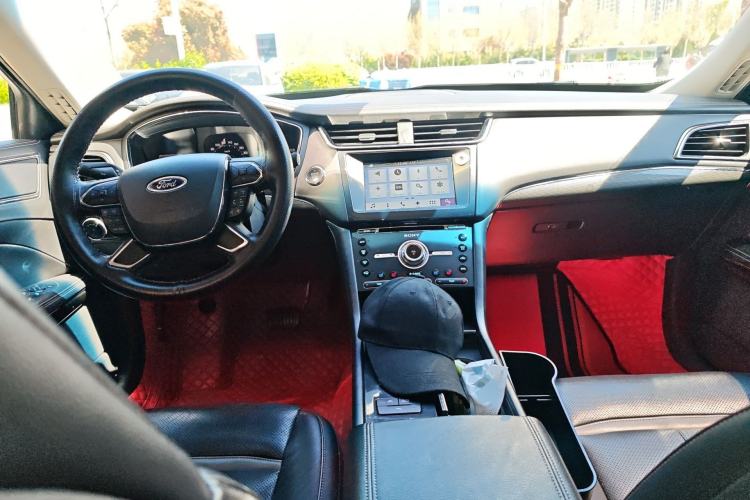 Used Ford Taurus 2017 EcoBoost 245 Luxury Model