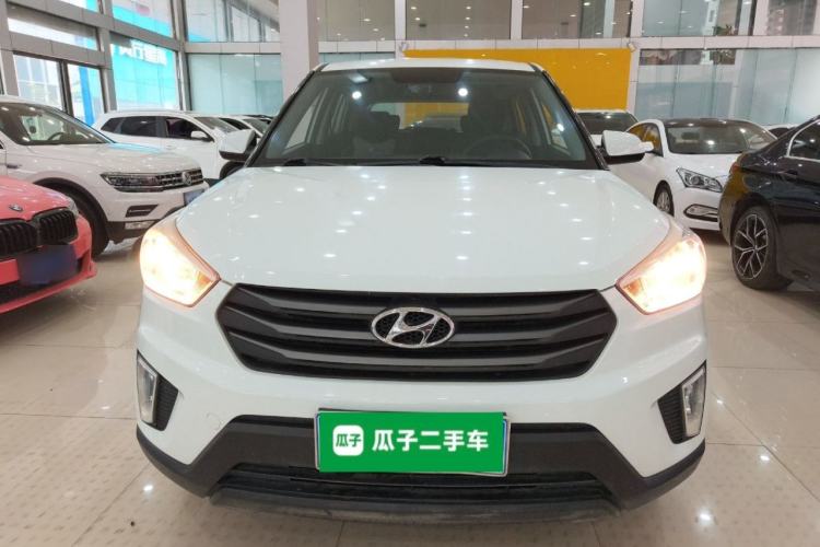 Used Hyundai ix25 2015 1.6L Automatic Two-Wheel Drive Fashionable GS Model Front