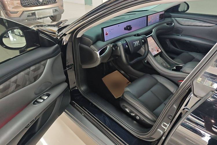 Used IM L6 2024 Max Enhanced Performance Edition