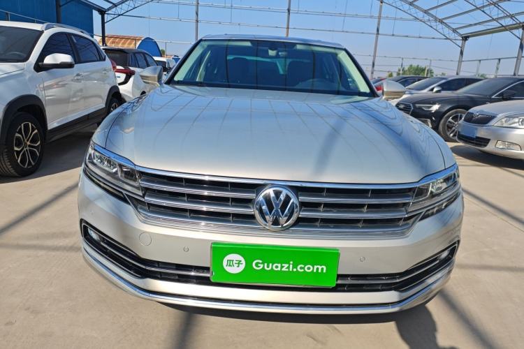 Used Volkswagen Phideon 2018 Revised Version 380TSI Two-Wheel Drive Business Edition
