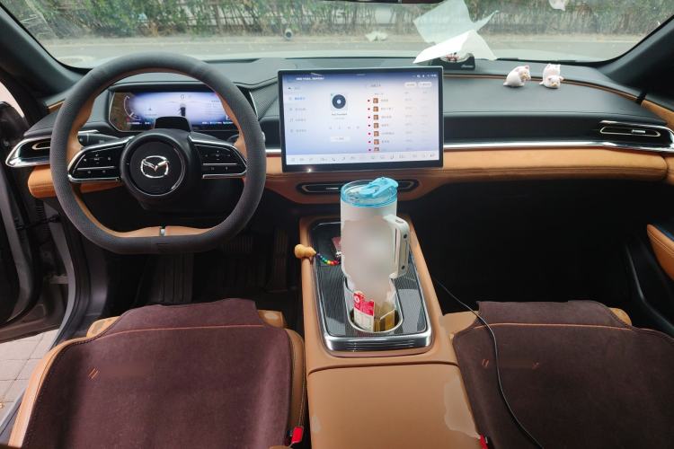 Used Mazda EZ-6 2024 Range-Extended 200 Luxury Edition
