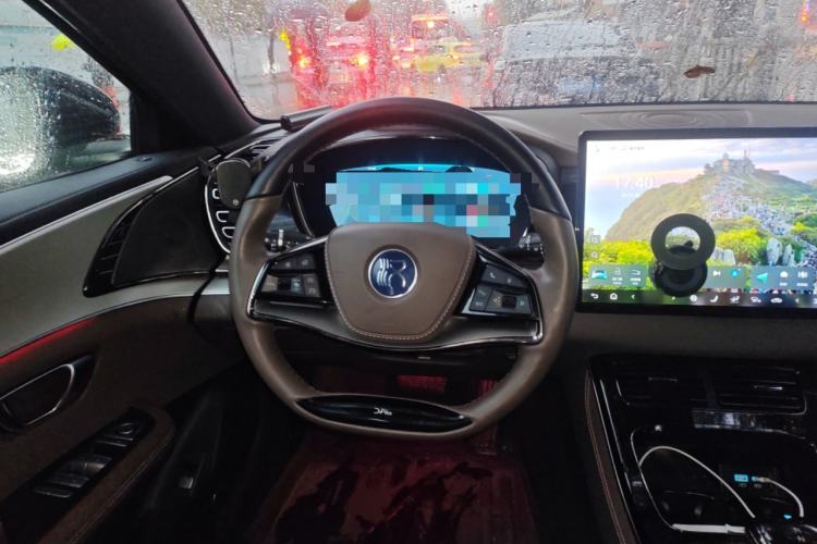 Used BYD Han 2024 EV Glory Edition 506KM Front-Wheel-Drive Premium Model
