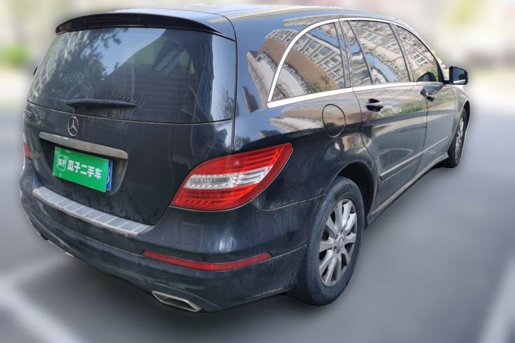 Used Mercedes-Benz R-Class 2011 R 300 L Business Model Rear Right 45 Deg