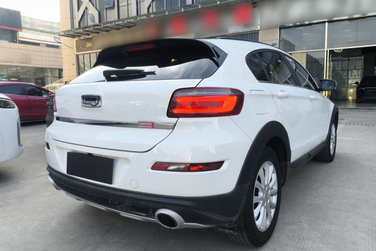 Used Qoros 3 2017 Urban SUV 1.6T Automatic Zhiyue Model