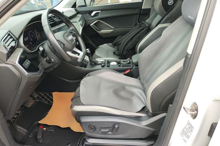 Used Audi Q3 2021 35 TFSI Fashion Dynamic Model