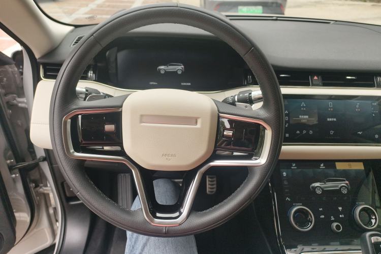 Used Land Rover Range Evoque 2022 Facelifted Aurora L 249 PS R-Dynamic Luxury Edition Steering Wheel