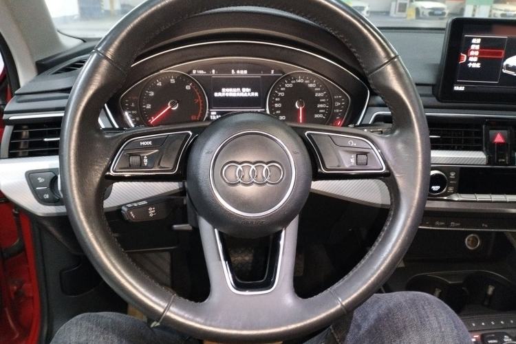 Used Audi A4L 2017 40 TFSI Fashion Model
