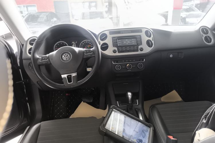 Used Volkswagen Tiguan L 2016 300TSI Automatic All-Wheel Drive Fashion Vision Edition
