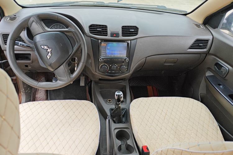 Used Wuling Hongguang 2014 1.2L Base Model China IV
