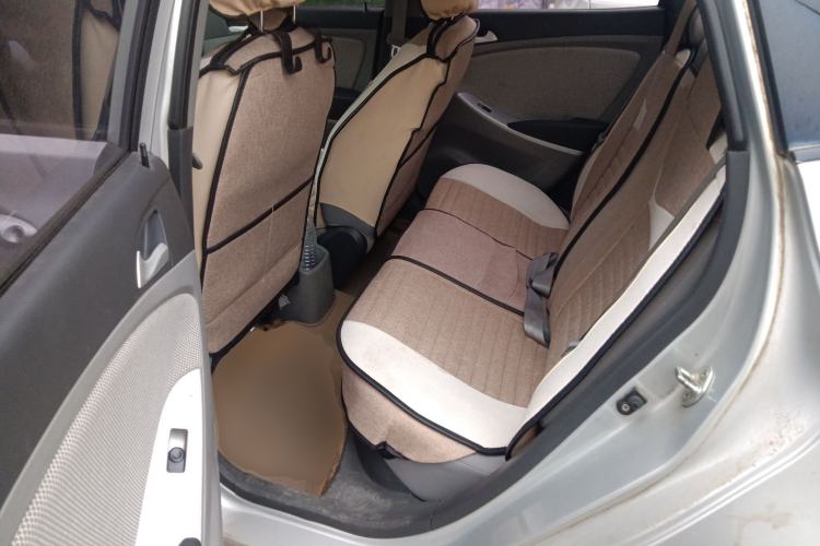 Used Hyundai Verna (older generation) 2010 Sedan 1.4L Manual Standard GL Model
