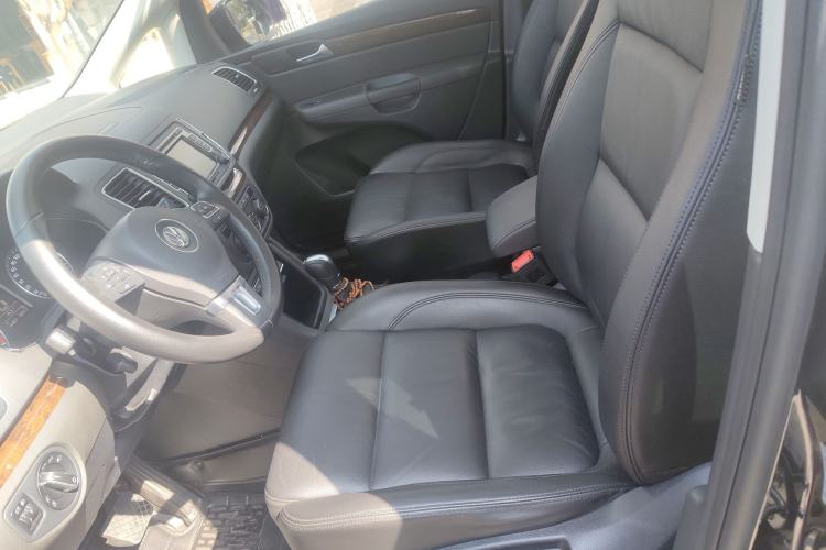 Used Volkswagen Sharan 2015 1.8TSI Comfort Model