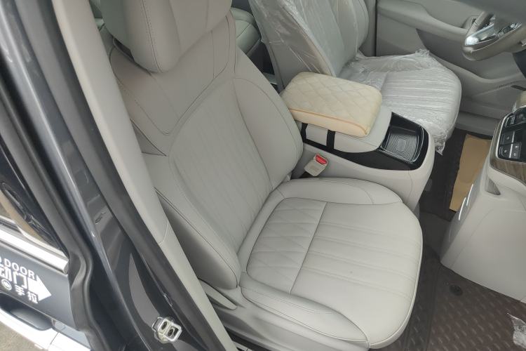 Used Roewe iMAX8 2023 400TGI Elite Edition