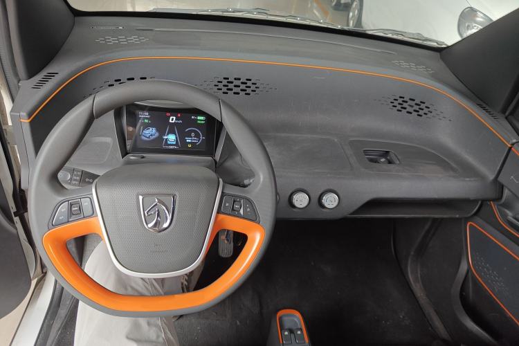 Used Baojun E100 2019 250KM Smart Drive Edition Center Console