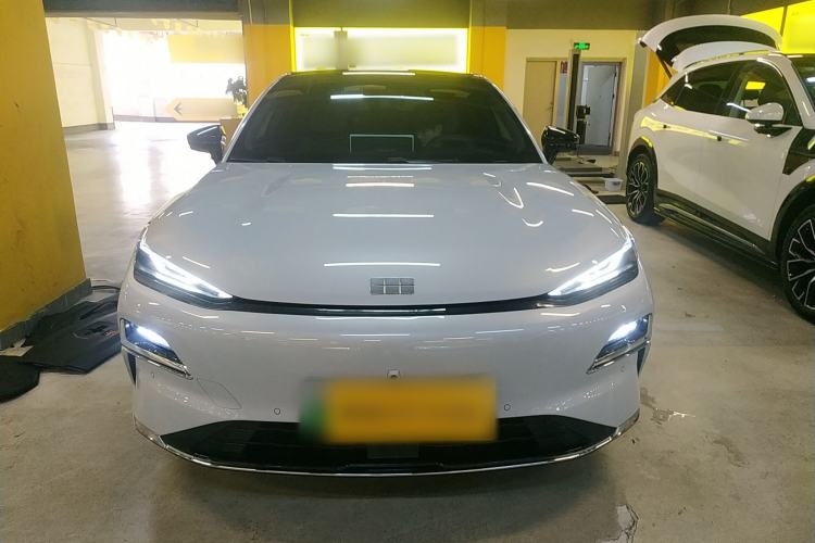 Used Geely Galaxy Galaxy 8 2025 130km EM-i Flagship Edition