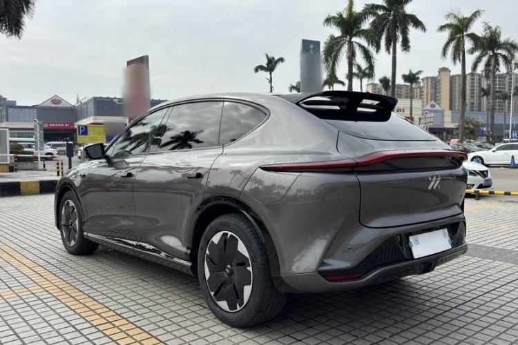 Used IM LS7 2023 90 kWh Elite Rear-Drive Version
