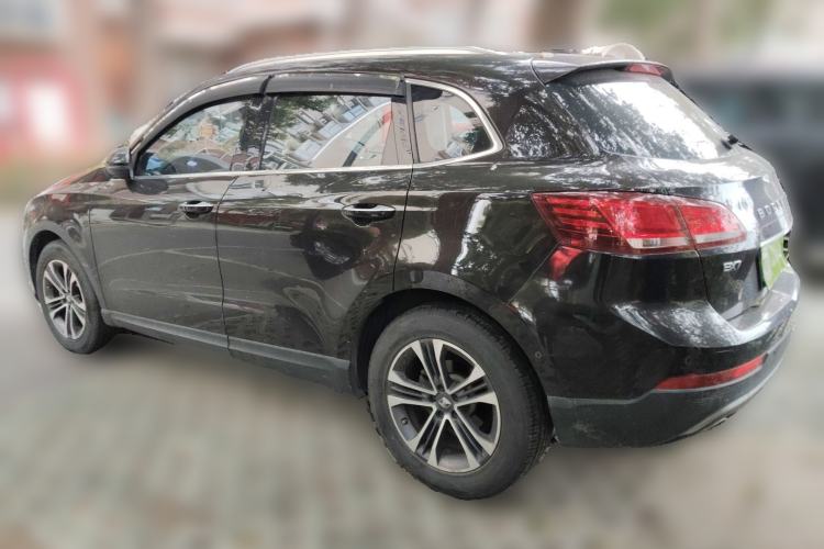 Used BORGWARD BX7 2016 28T Two-Wheel Drive Luxury Version 5 Seats
