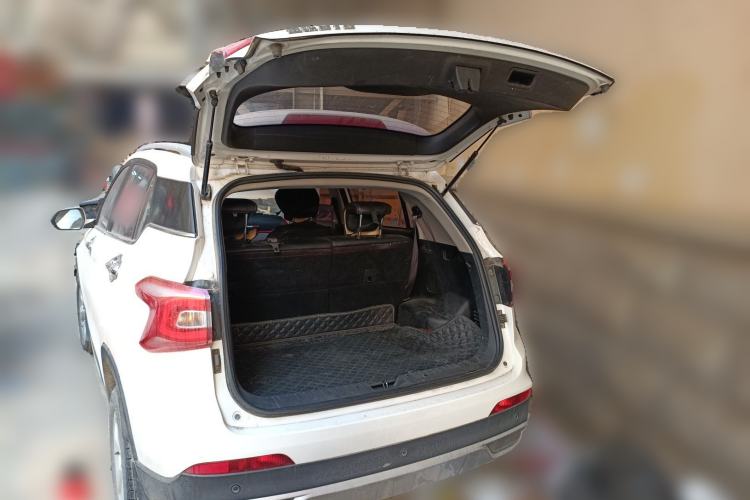 Used Baojun 510 2017 1.5L Manual Fashion Model