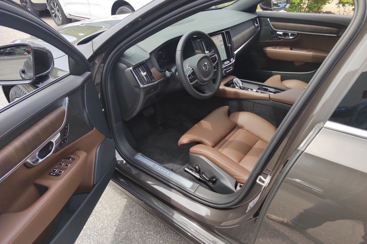 Used Volvo S90 2025 B5 Zhiyuan Luxury Edition Driver Seat