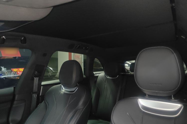 Used XPeng G9 2025 725 with Ultra-Long Range Max Headliner