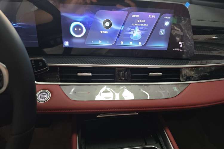 Used Chery Tiggo 7 PLUS 2023 Champion Edition 1.5 TCI CVT Extraordinary Version Interior 2