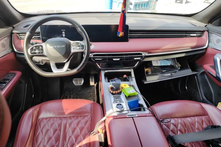 Used JETOUR X70 PLUS 2023 1.6T DCT Stronger 5-Seater