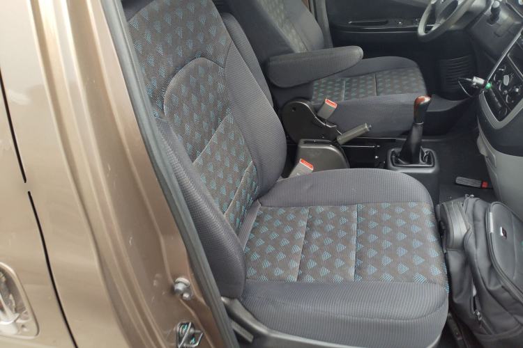 Used Foton MP-X E 2016 2.0L Commercial Version 4G63