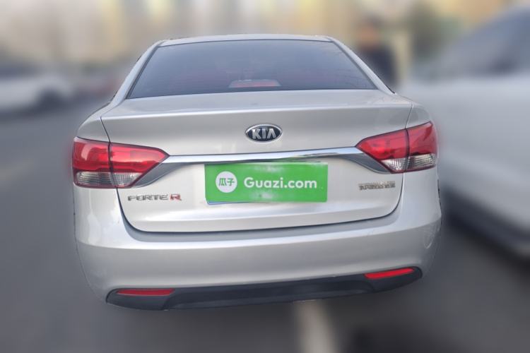 Used Kia Forte 2014 1.6L MT GL