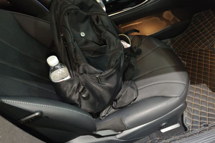 Used Mercedes-Benz EQE 2022 350 Pioneer Edition Right Front Seat