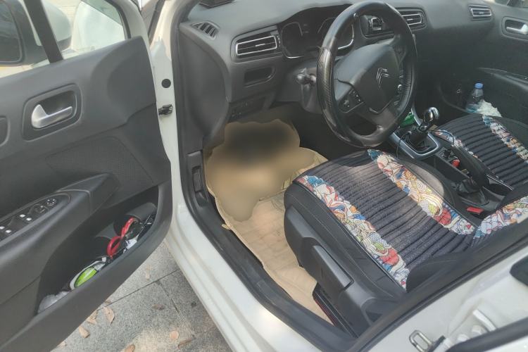 Used Citroen C4 Sega 2018 1.6L Manual Luxury Model Driver Seat