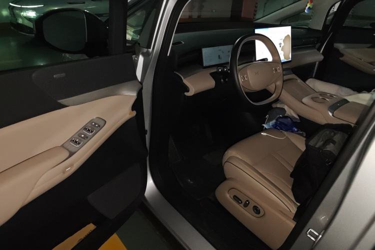 Used XPeng X9 2024 702 Ultra-Long Range Max