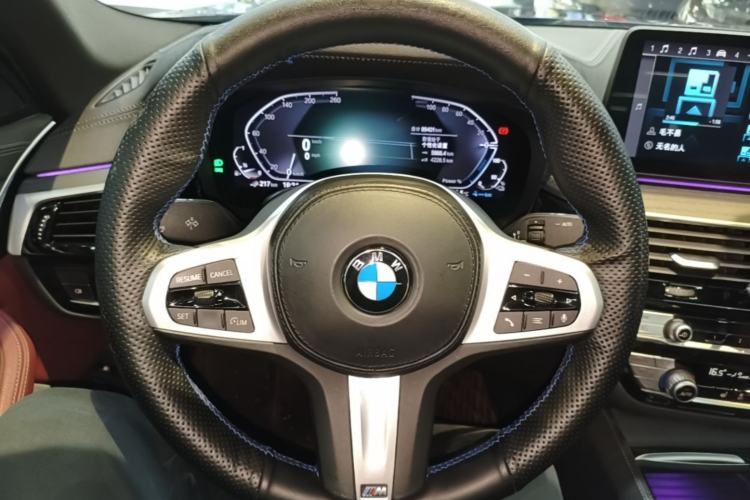 Used BMW 5 Series New Energy 2021 Restyled 535Le M Sport Package Steering Wheel