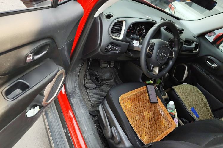 Used Jeep Renegade 2017 180T Automatic Kinetic Edition+