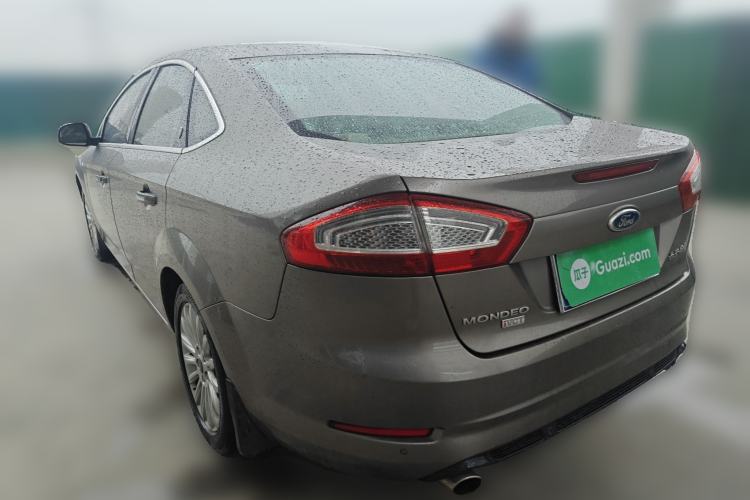 Used Ford Mondeo 2011 2.3L Luxury Model
