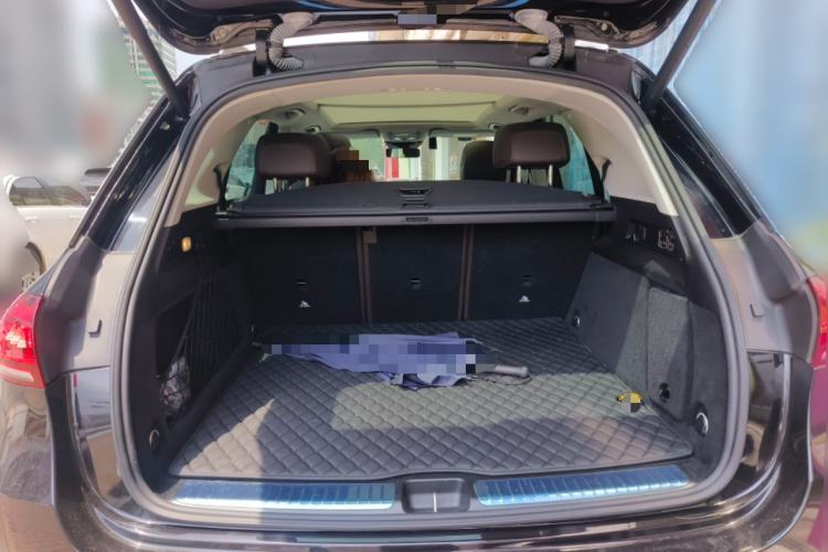 Used Mercedes-Benz GLE 2022 Refreshed GLE 450 4MATIC Luxury Edition Trunk