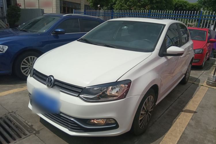 Used Volkswagen Polo 2016 1.6L Automatic Comfort Model