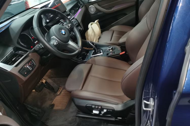 Used BMW X1 2022 sDrive25Li Leading Model
