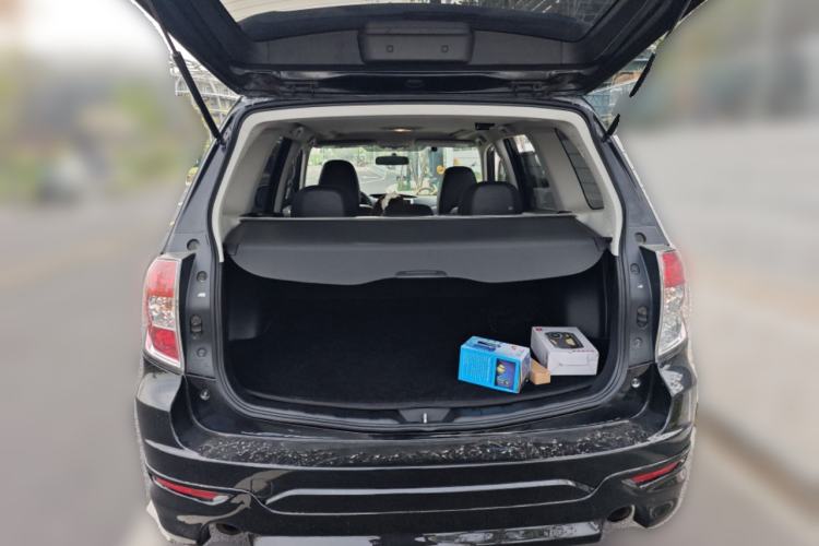 Used Subaru Forester 2011 2.5T S-EDITION Automatic Luxury Edition Trunk