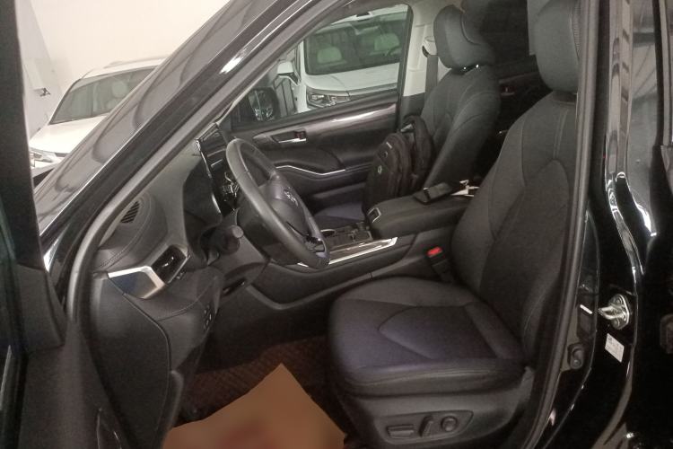 Used Toyota Highlander 2023 2.5L Smart Electric Hybrid Dual-Motor All-Wheel-Drive Supreme Edition – 7 Seats
