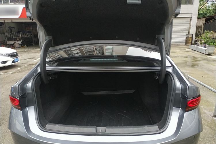 Used BYD Qin PLUS 2025 DM-i Smart Drive 55KM Leading Model
