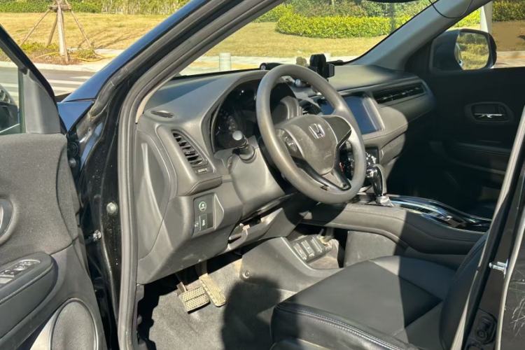 Used Honda Vezel 2017 1.5L CVT 2WD Comfort Model
