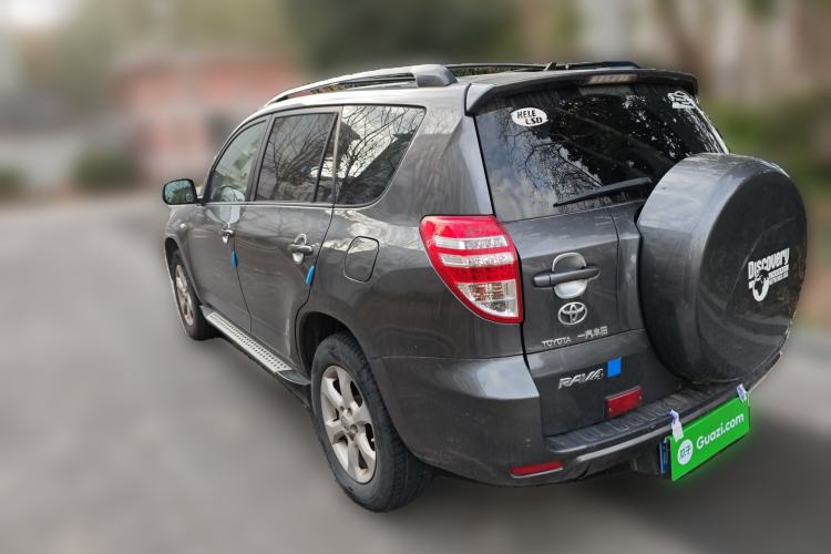 Used Toyota RAV4 2011 2.0L Automatic Luxury Edition
