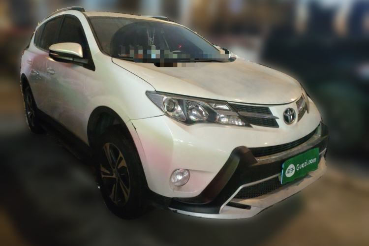 Used Toyota RAV4 2015 2.0L CVT Two-Wheel Drive Urban Edition