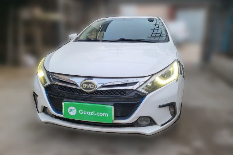 Used BYD Qin New Energy 2015 1.5T Dual-Crown Flagship Edition