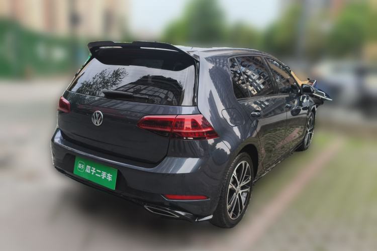 Used Volkswagen Golf 2020 280TSI DSG R-Line Version Rear Right 45 Deg